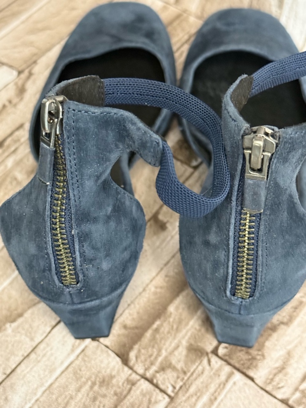 Eileen Fisher Navy Suede Square-Toe Ankle-Strap Block Heels - Picture 3 of 6